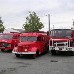 Bourse 2016 les véhicules de collection des sapeurs pompiers_02