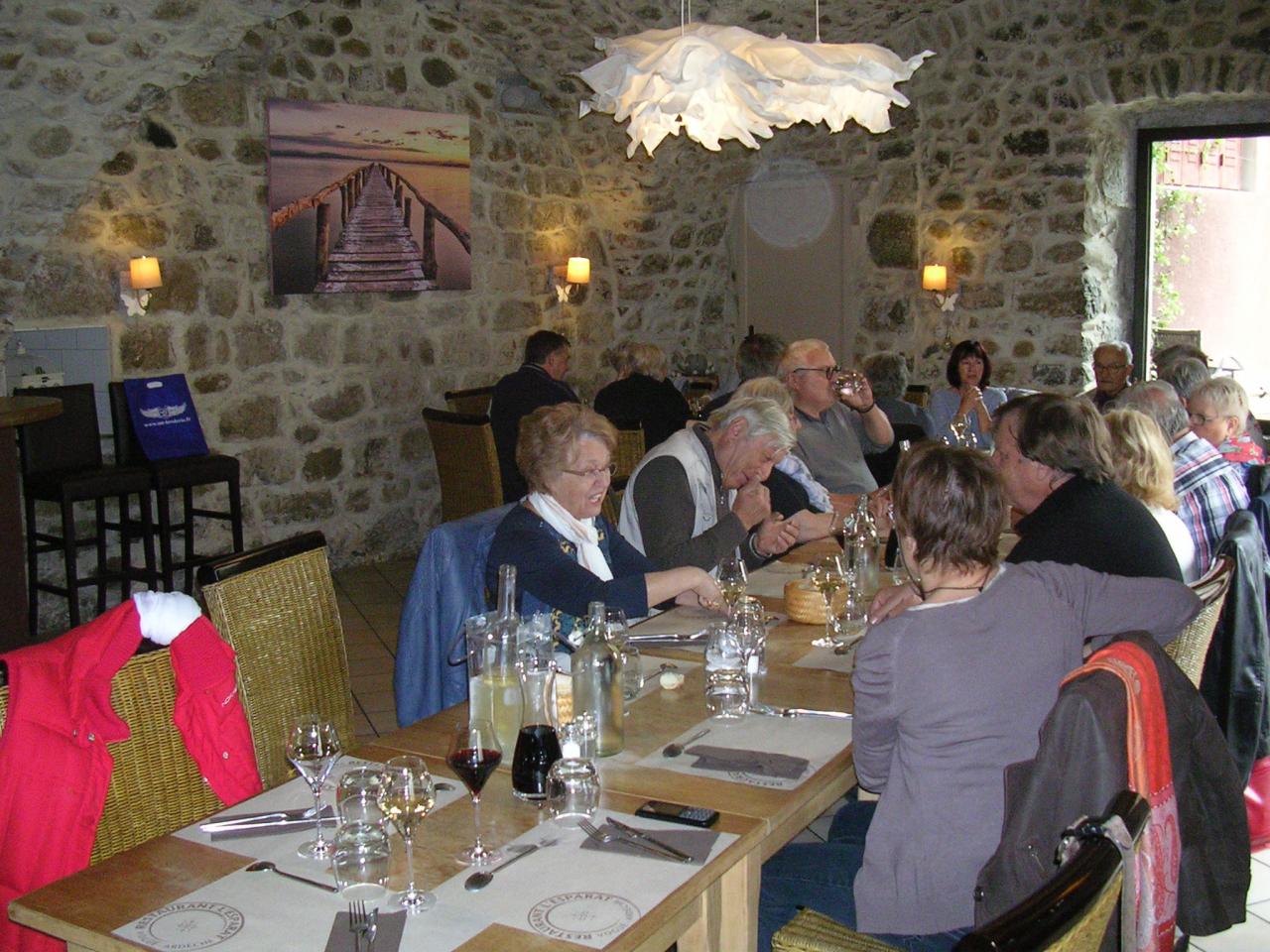 Sortie Ardèche Vogue_au restaurant