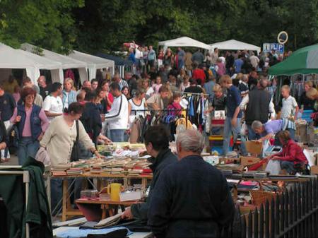 Brocante etoile sur rhone